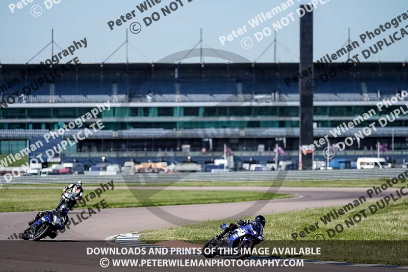 Rockingham no limits trackday;enduro digital images;event digital images;eventdigitalimages;no limits trackdays;peter wileman photography;racing digital images;rockingham raceway northamptonshire;rockingham trackday photographs;trackday digital images;trackday photos